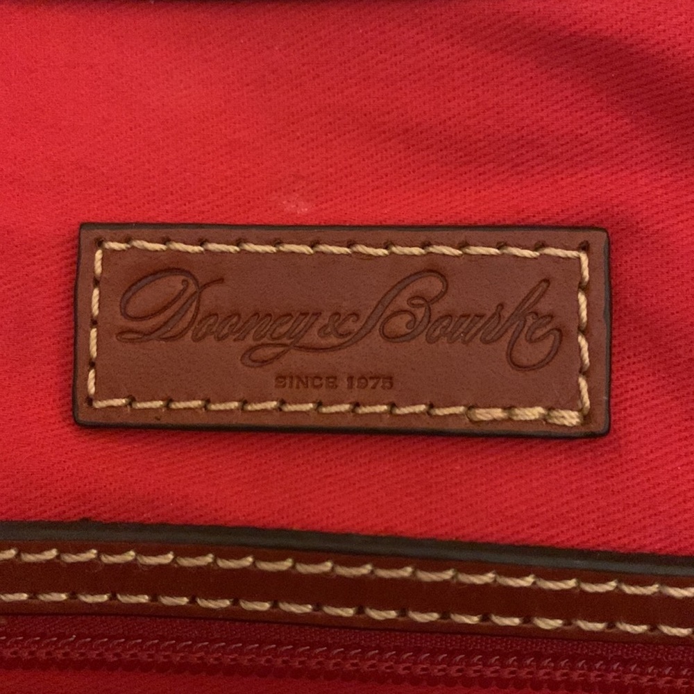 NEW Dooney & Bourke leather logo lock shoulder bag - Picture 6 of 11